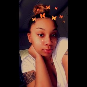 Meet your Posher, Jasmine